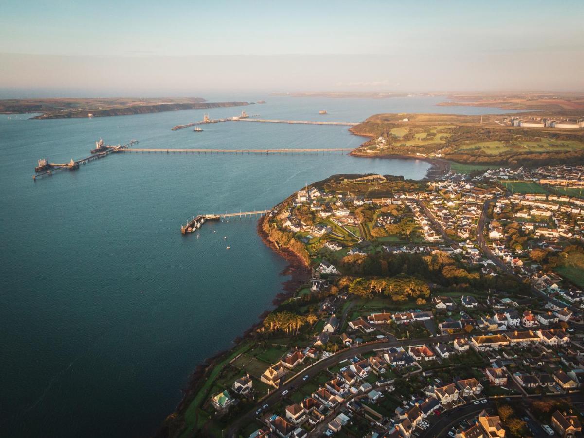 Ty Milford Waterfront Hotel Milford Haven Kültér fotó